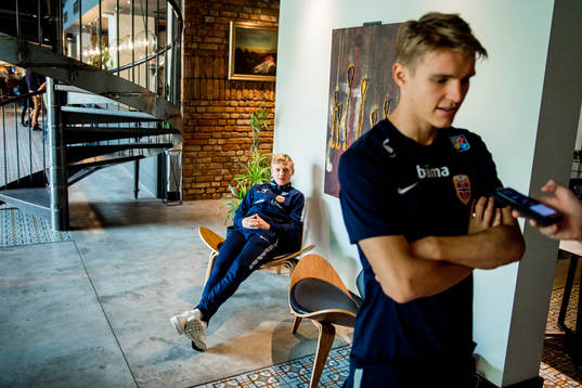 Mats Møller Dæhli and Martin Ødegaard of Norway