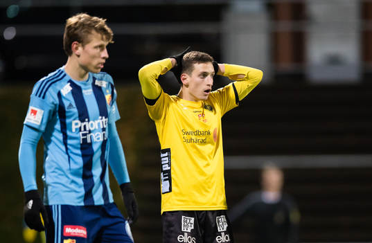 Elfsborgs Arian Kabashi reagerar på en missad målchans