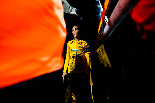 Ingrid Moe Wold of LSK Kvinner enters the pitch