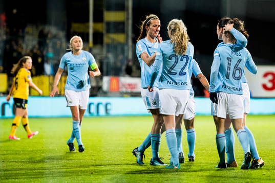 Manchester City celebrates 4-0