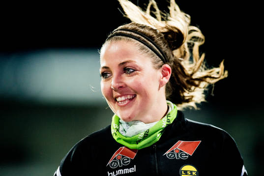 Goalkeeper Lene Lauve of LSK Kvinner