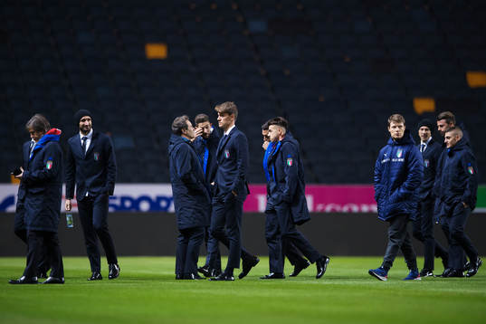 Italiens fotbollslandslag gör en walk-around