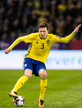 Sveriges Victor Nilsson Lindelöf och Italiens Ciro Immobile