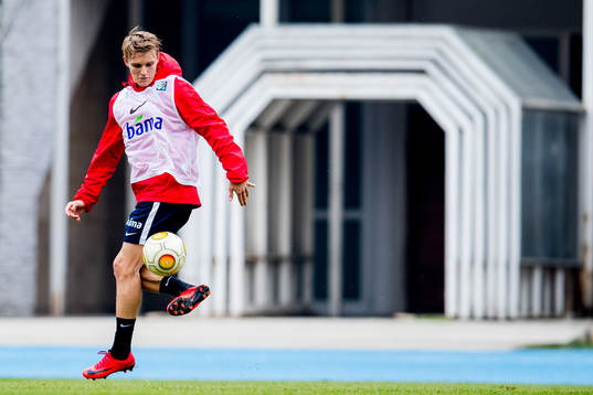 Bläddra bland fler bilder av Football, International friendly, Norway training