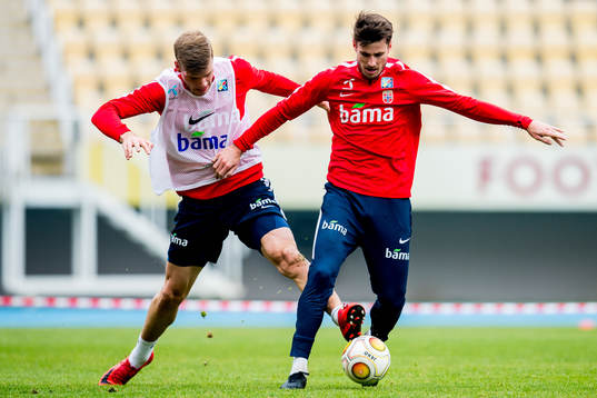 Alexander Sørloth and Håvard Nordtveit of Norway