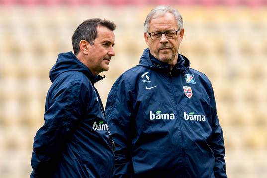 Per Joar Hansen, assistant coach, and Lars Lagerbäck, head