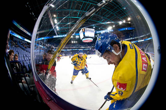 Andrew Ebbett #23, Canada, Erik Gustafsson #29, Sweden and