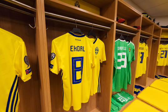 Matchtröjor för Albin Ekdal och Kristoffer Nordfeldt