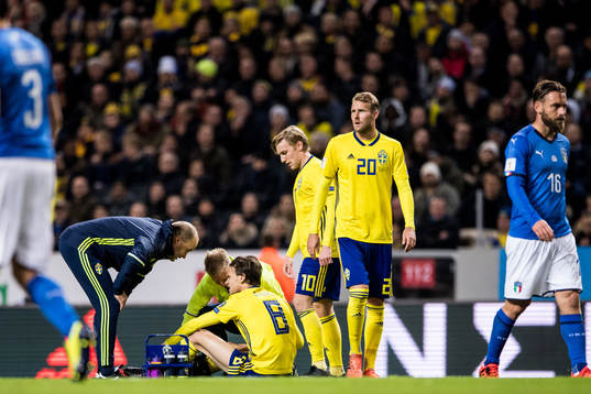 Sveriges Albin Ekdal skadad