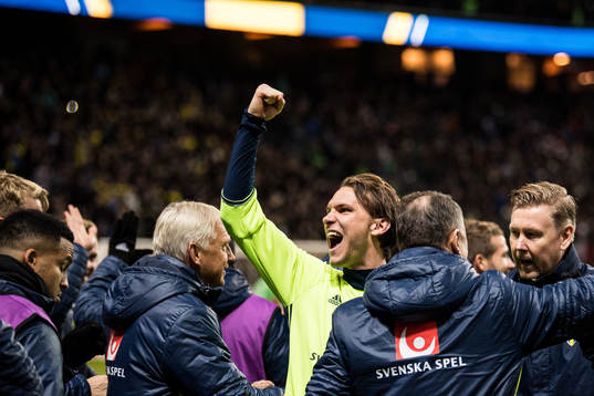 Sveriges Albin Ekdal jublar
