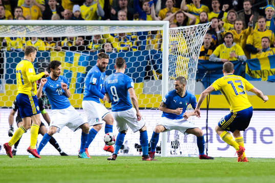 Sveriges Jakob Johansson gör 1-0