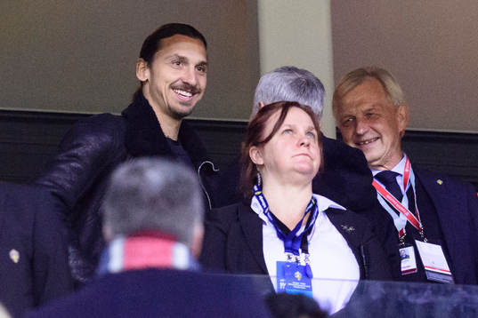 Zlatan Ibrahimovic på läktaren