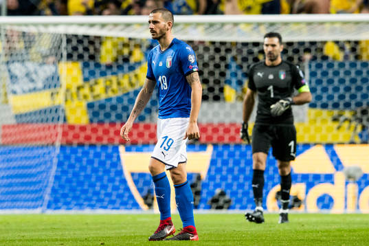 Italiens Leonardo Bonucci och Italiens målvakt Gianluigi