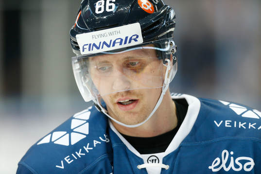 Veli-Matti Savinainen #86, Finland