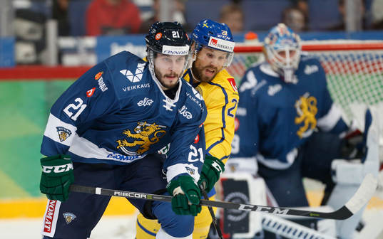 Jesse Virtanen #21, Finland and Rasmus Dahlin #26, Sweden