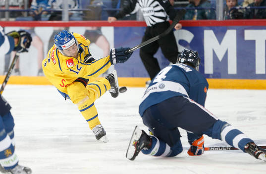 Fredrik Pettersson #12, Sweden