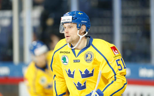 Jonas Ahnelöv #51, Sweden
