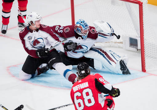 Ottawas Mike Hoffman gör mål