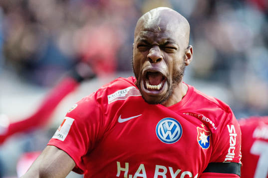 Örgrytes Hakeem Araba jublar