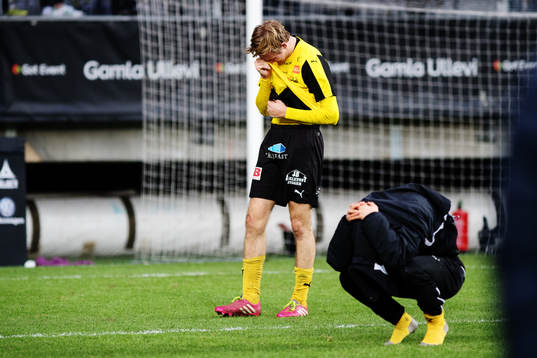 Mjällbys Axel Andersson deppar