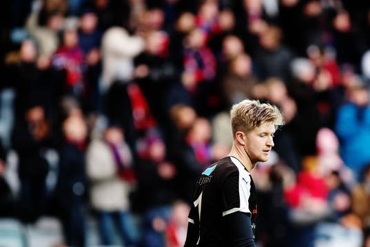 Mjällbys målvakt Jesper Johansson deppar