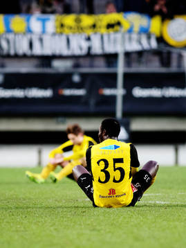 Mjällbys Emmanuel Okine deppar