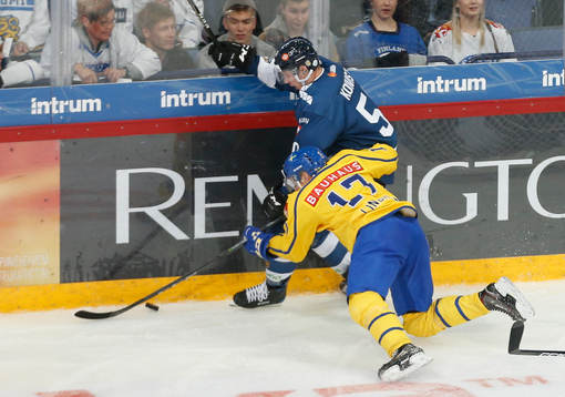 Lasse Kukkonen #5, Finland and Pär Lindholm #17, Sweden