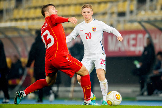 Stefan Ristovski of Macedonia and Mats Møller Dæhli of