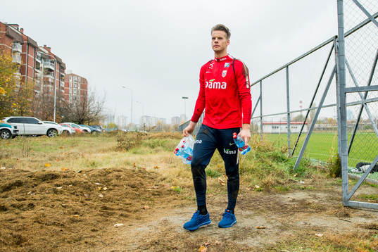 Goalkeeper Ørjan Nyland of Norway