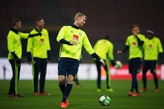 Filip Helander ler