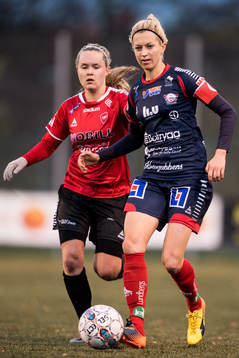Linköpings Janni Arnth och LB07s Iina Salmi