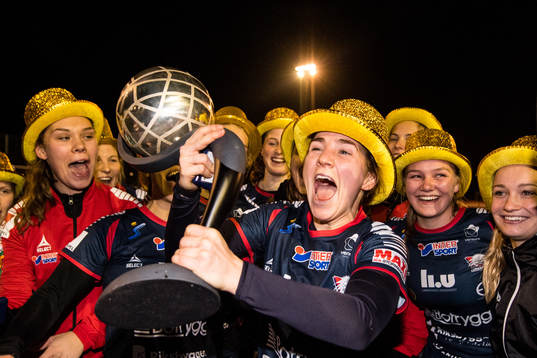 Linköpings Irma Helin (m) höjer Kronprinsessan Victorias