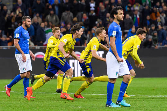 Sveriges Gustav Svensson Ludwig Augustinsson och Victor