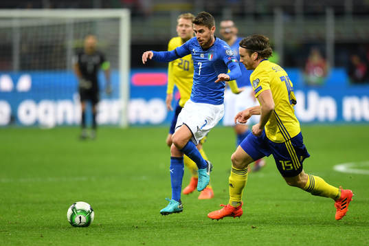 Italiens Jorginho och Sveriges Gustav Svensson