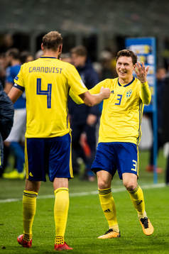 Sveriges Victor Nilsson Lindelöf jublar mot Andreas