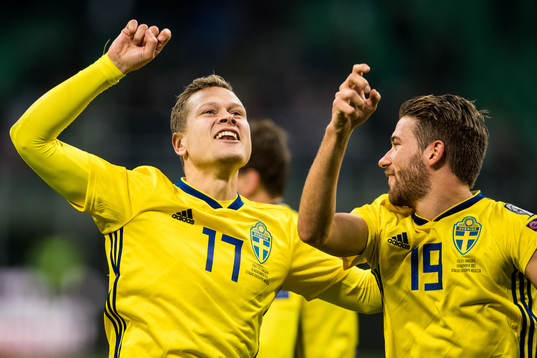Sveriges Viktor Claesson och Marcus Rohdén jublar