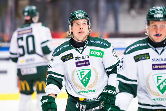 Färjestads Oskar Steen