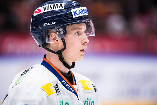 Växjös Elias Pettersson deppar
