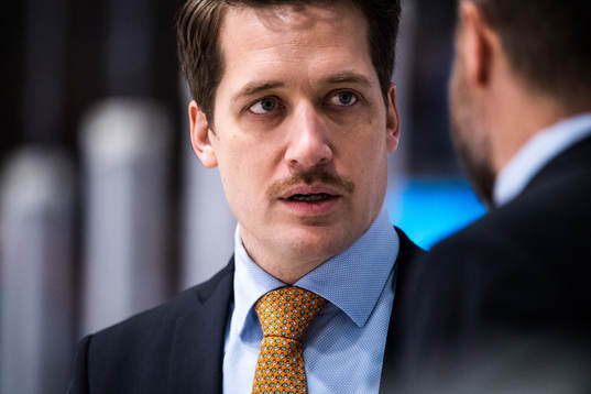 Växjös tränare Sam Hallam  deppar