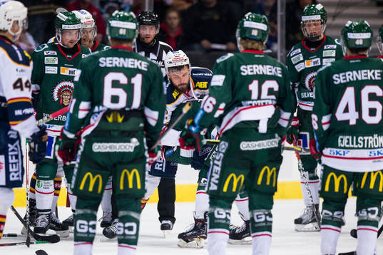 Bråk utbryter mellan Frölundas Matt Donovan och