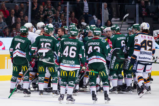 Ett stort bråk utbryter