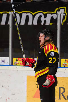 Brynäs Ludvig Nilsson jublar