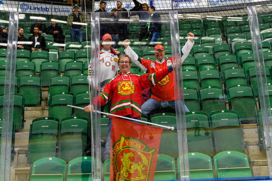 Moras supporters jublar