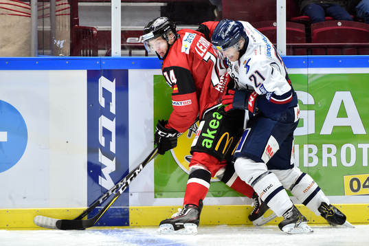 Malmö Redhawks Carl-Johan Lerby och Linköpings Emil