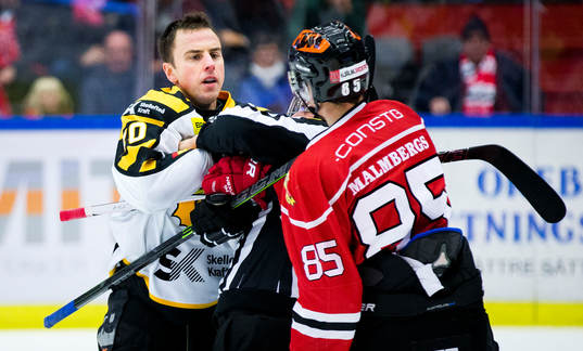 Skellefteås Joakim Lindström och Örebros Kalle Olsson