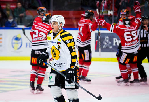 Skellefteås Joakim Lindström deppar vid Örebros 0-1 mål