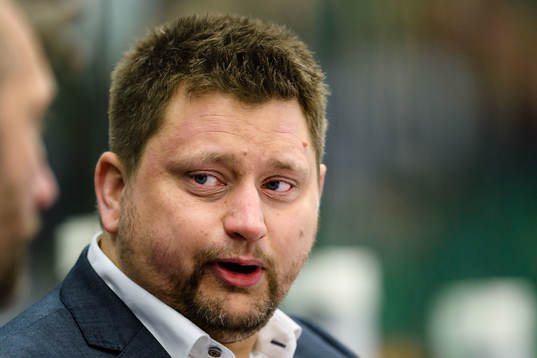 Moras tränare Mattias Karlin