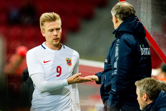 Alexander Toft Søderlund of Norway is substituted by Lars