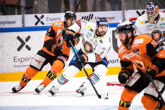 Karlskronas Emil Larsson och Växjös Noah Welch