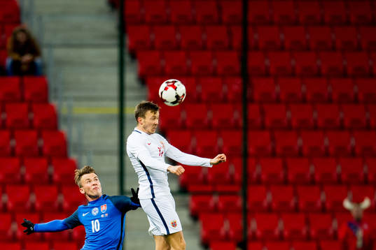 Albert Rusnak of Slovakia and Martin Linnes of Norway